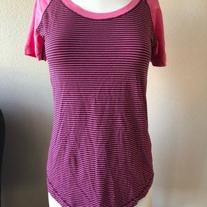 LULULEMON WOMEN’S PINK & PURPLE TOP SIZE SMALL